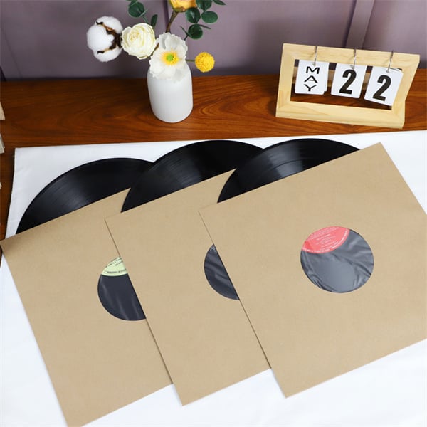 Les avantages de l'utilisation de pochettes extérieures en vinyle