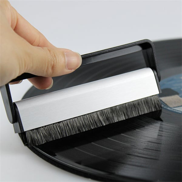 Protect your precious vinyls with a high-quality carbon fibre brush