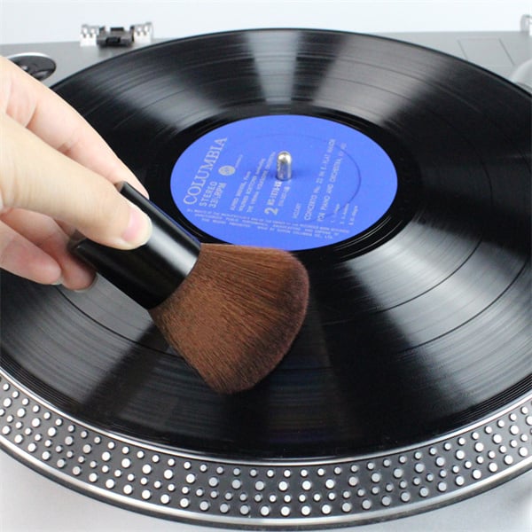 Améliorez votre espace avec l'aspect élégant et moderne du vinyle à brosse aiguille