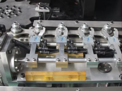 How Many Cavities Do You Really Need? Blow Molding Machine Cavity Selection Simplified