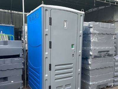 What Materials Ensure durability in Portable Toilet Manufacturing