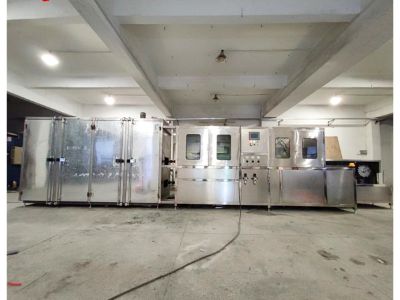 Mikä on ero palautuvaan ja robottipohjaiseen suihkuttajaan?