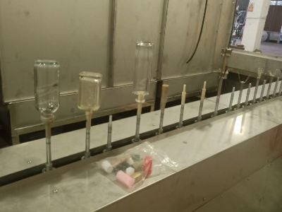Mesin Semprot Pelapisan Plastik Automatik untuk Pengeluaran Plastik Berisipadu Tinggi
