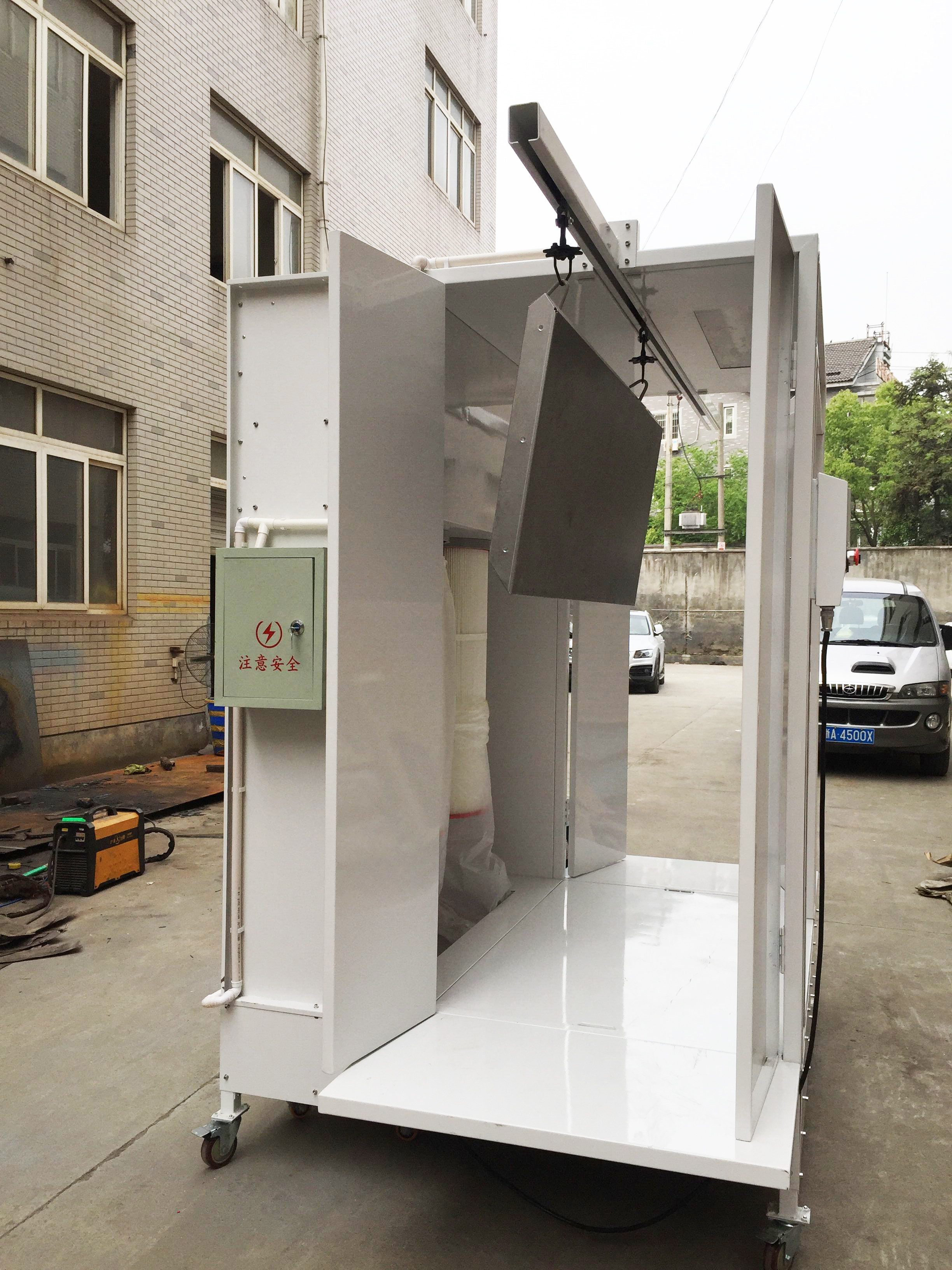 Powder spraying booth (1).jpg