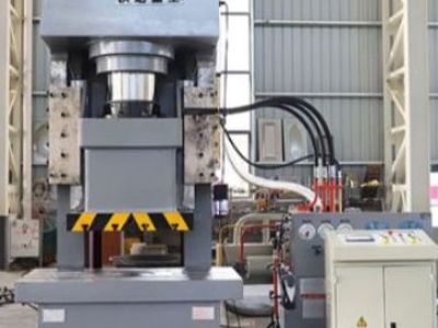 The Role of Frame Hydraulic Presses in Heavy-Duty Industrial Applications