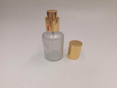 What Are the Advantages of Using Plastic Bottles in the Fragrance Industry?