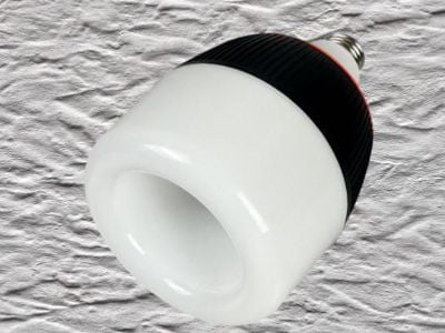 Đánh giá kiểm soát chất lượng của một nhà máy bóng đèn toàn cầu