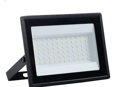 Sourcing a reliable solar led flood light for security firms