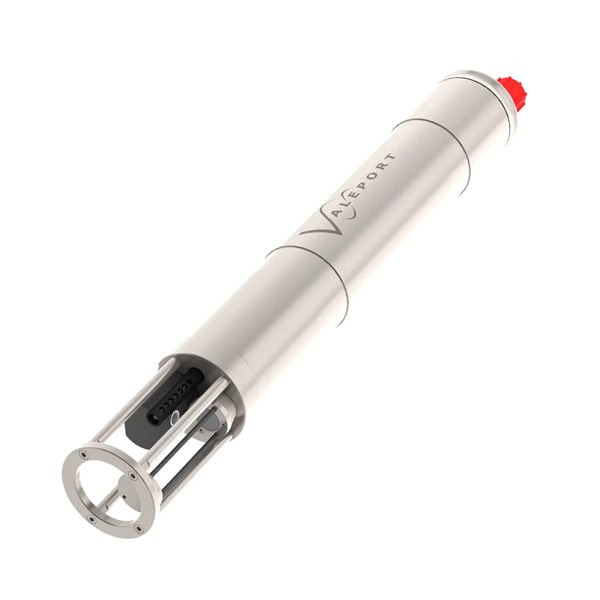 Managing Aquatic Environments with Precise Underwater Temperature Measurements.