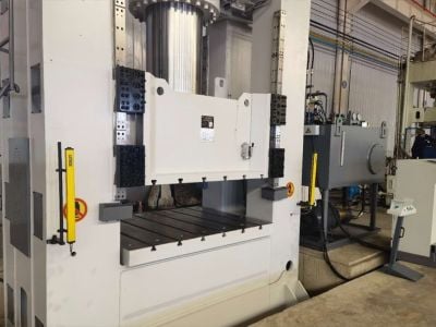 Hydraulic Press Brake Machine Oil Replacement & Cylinder Maintenance Guide