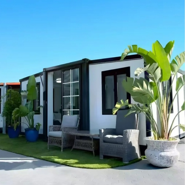 The versatility of foldable container homes
