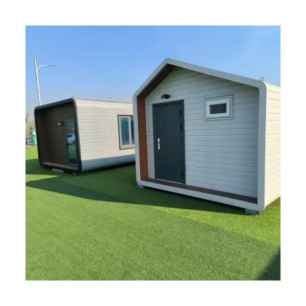 Exploring the benefits of portable tiny house living