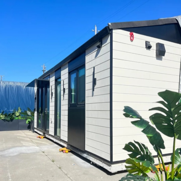 The Benefits of Prefabricated Shipping Container Homes