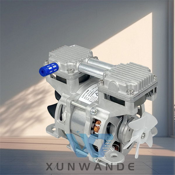 The Silent Air Compressor 24L