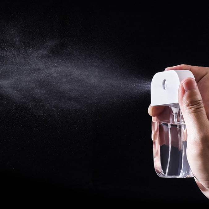 35-50ml spray bottle Portable perfume spray Cosmetics dispenser Alcohol card type spray bottle manufacture