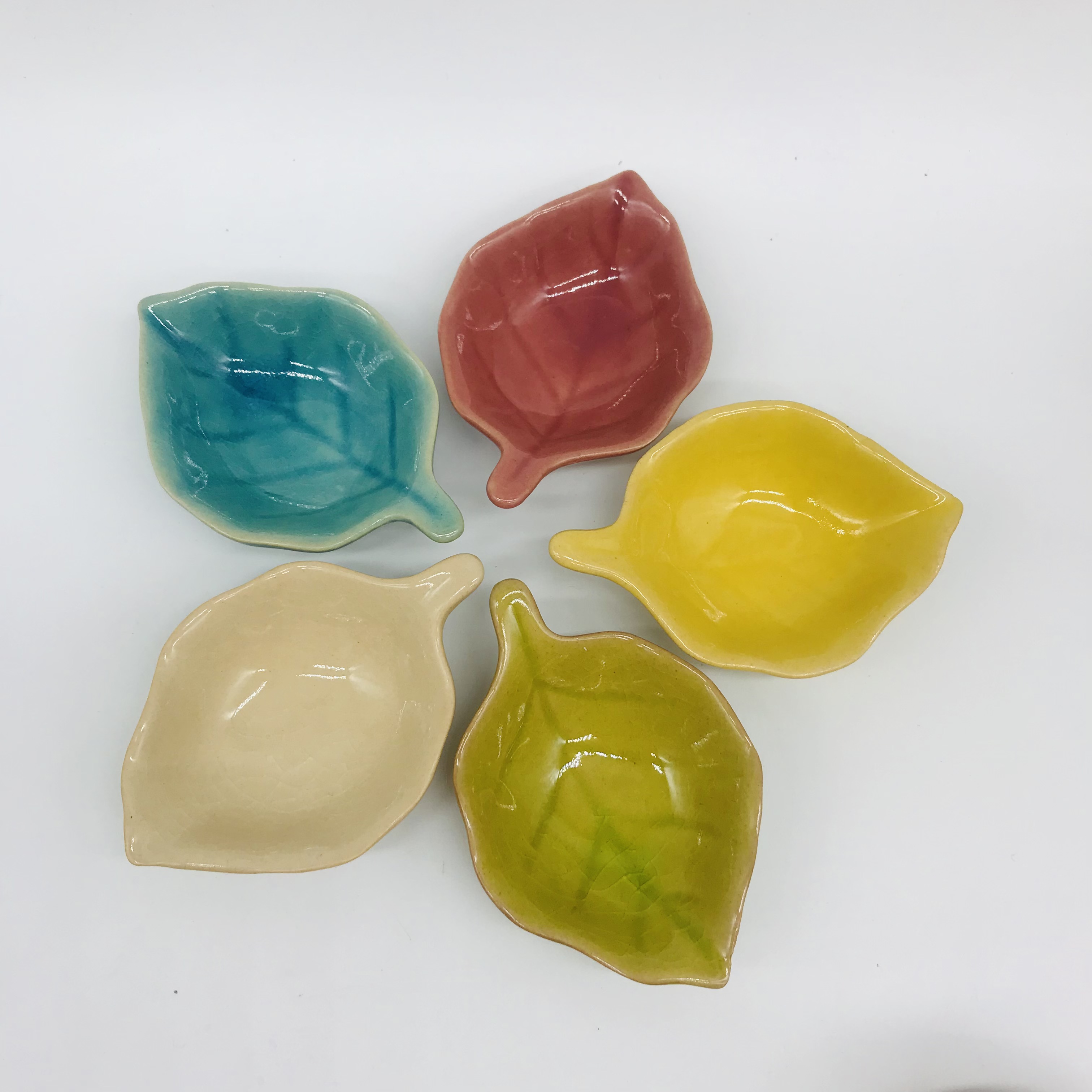 60ml 80ml 95ml Ceramic dropper bottles massage oil bottle ceramic diffuser bottle supplier