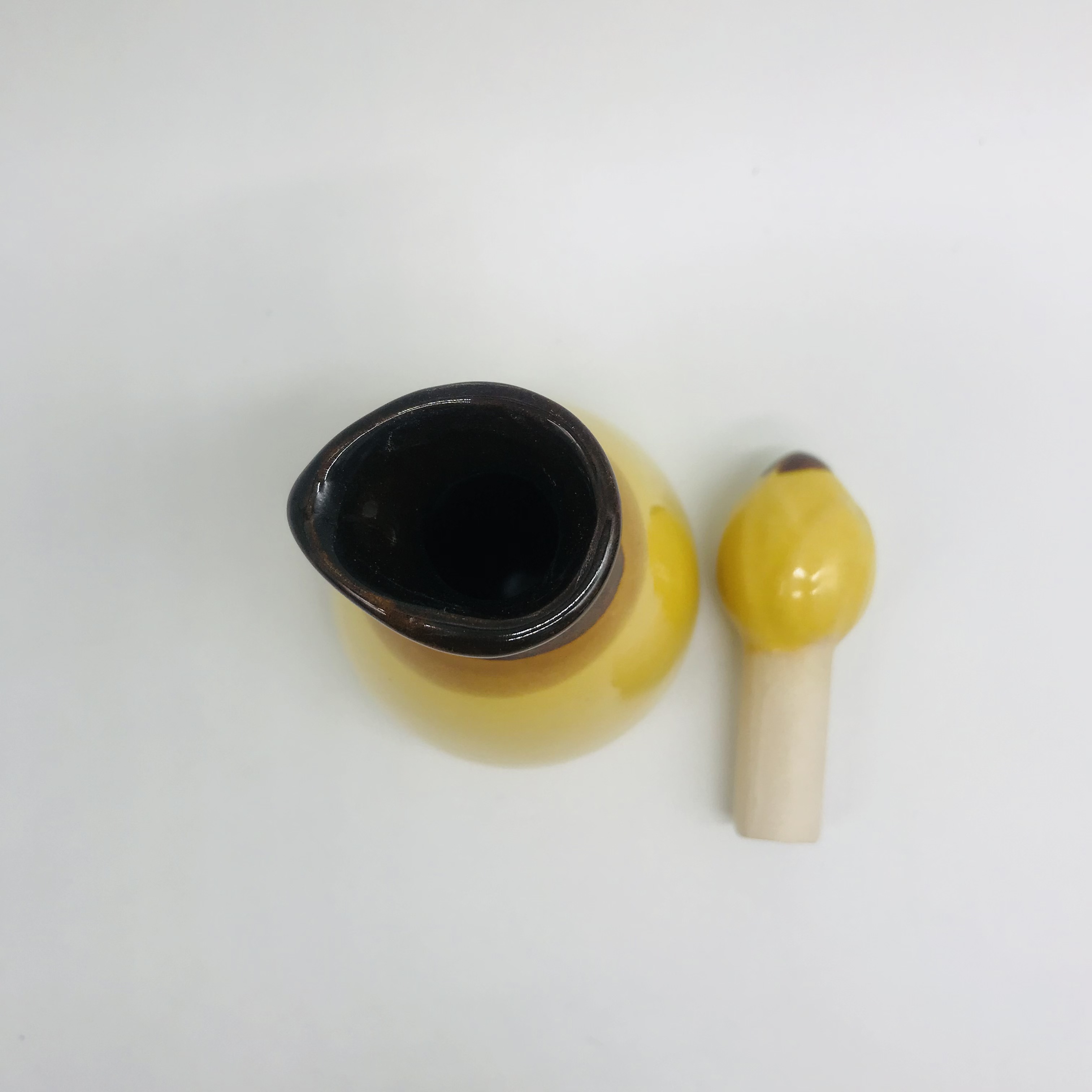 60ml 80ml 95ml Ceramic dropper bottles massage oil bottle ceramic diffuser bottle manufacture