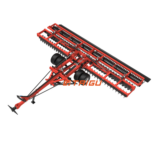 Explore the versatility of a 3pt disk harrow for various field cultivation tasks, from breaking up soil clumps to incorporating crop residues.