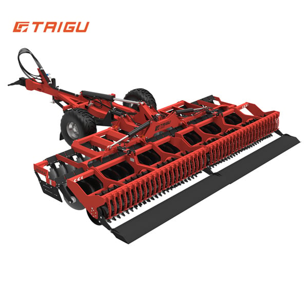 The advantages of using a compact 10 foot disc harrow for field work.
