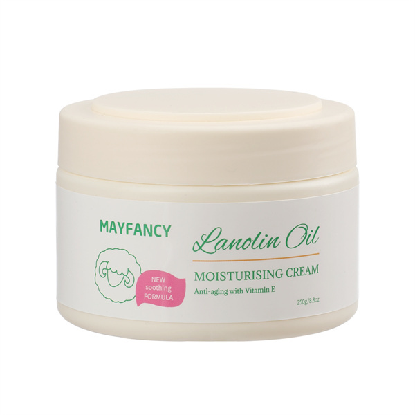 Luxe Moisturizers to Keep Your Skin Soft and Supple