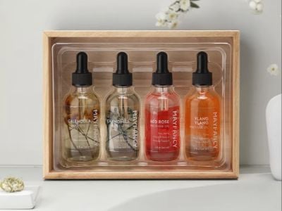 How simple face cleanser supports minimalist skincare systems
