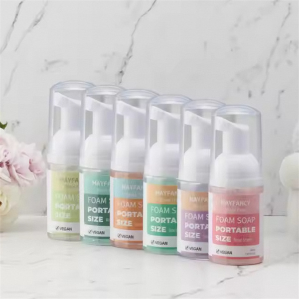 Choosing the right scent for your liquid soap