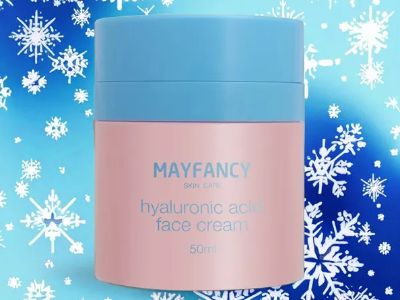 How skin moisturizer improves elasticity and smoothness