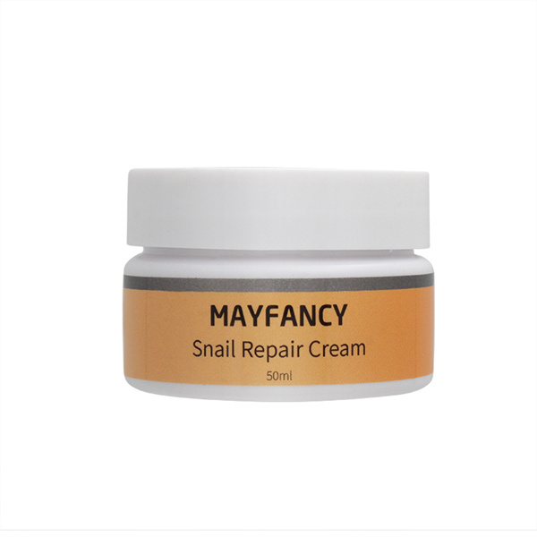 Why Night Cream is Your Secret Weapon for Youthful, Plump Skin