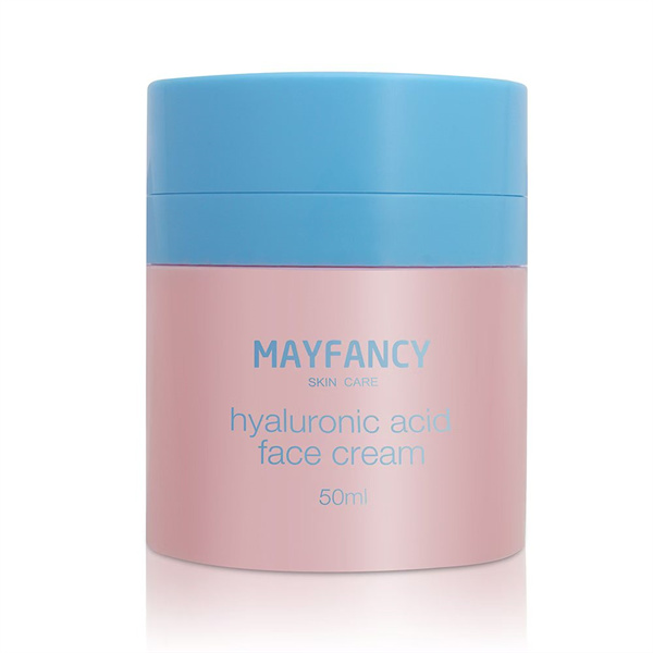 How a Good Face Cream Can Improve Your Skin Texture and Elasticity?