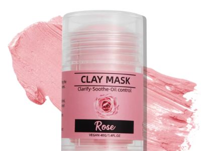 How tinted moisturizer improves natural skin appearance