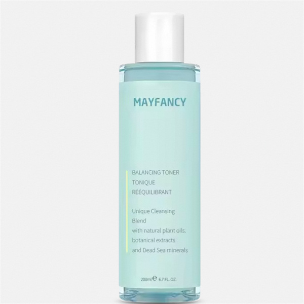 Refresh Your Skin with Our Oily Skin Toner