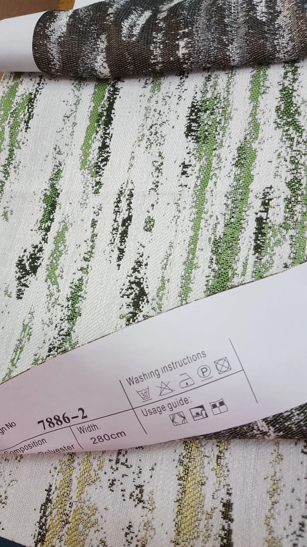 Foulola News:Luxury Jacquard 7885 Series Vivid Decorative Fabric supplier