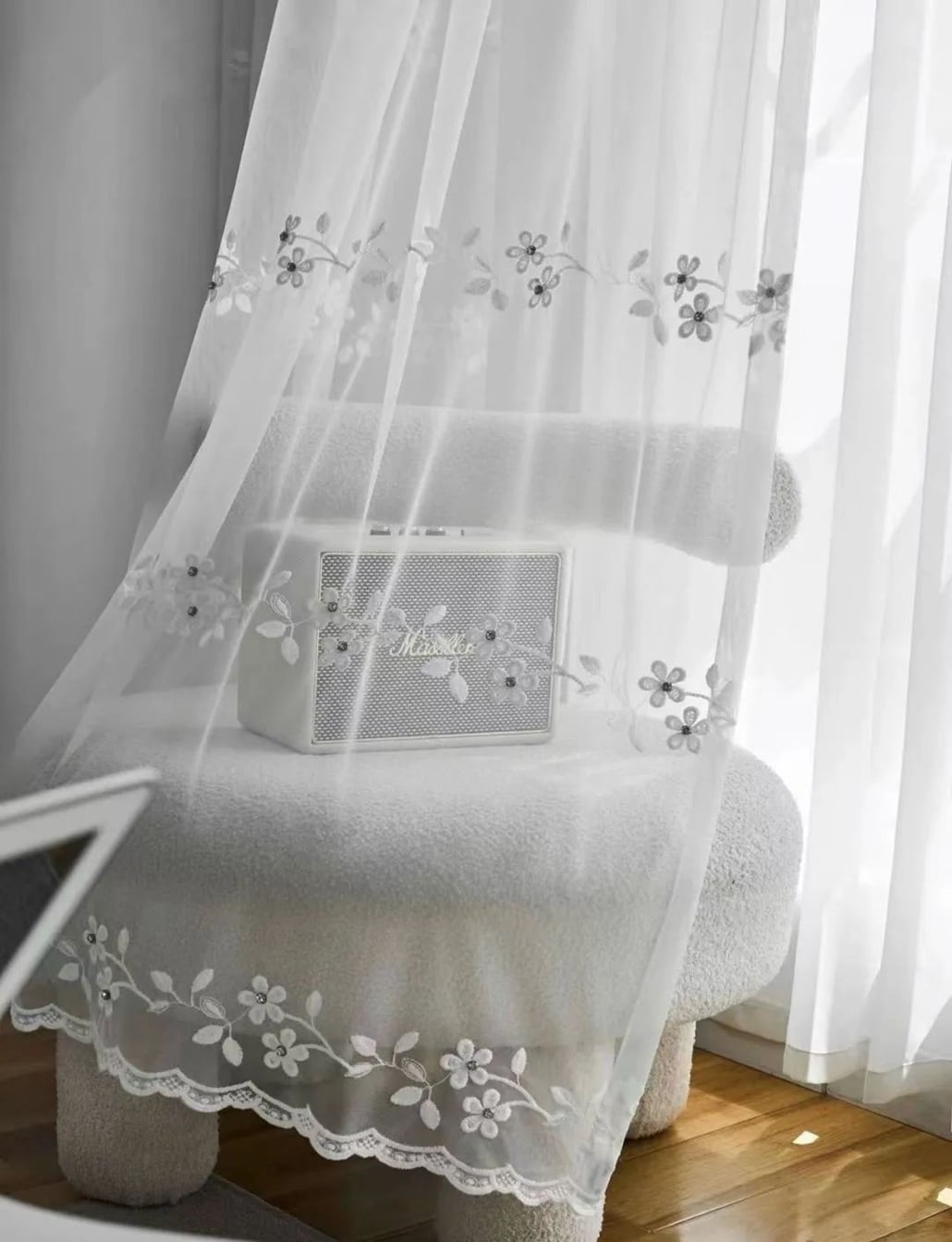 Foulola News:GDBLK/JLZZ/JSNH/QCZC/QJBM/YPMLM#Embroidery Sheers manufacture