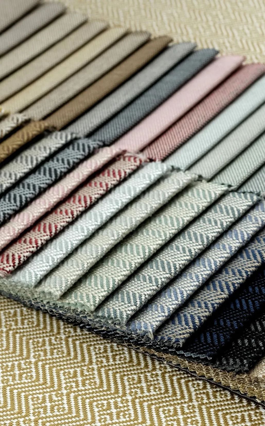 Foulola News:Plain Linen Sofa Fabric - 27 Series manufacture