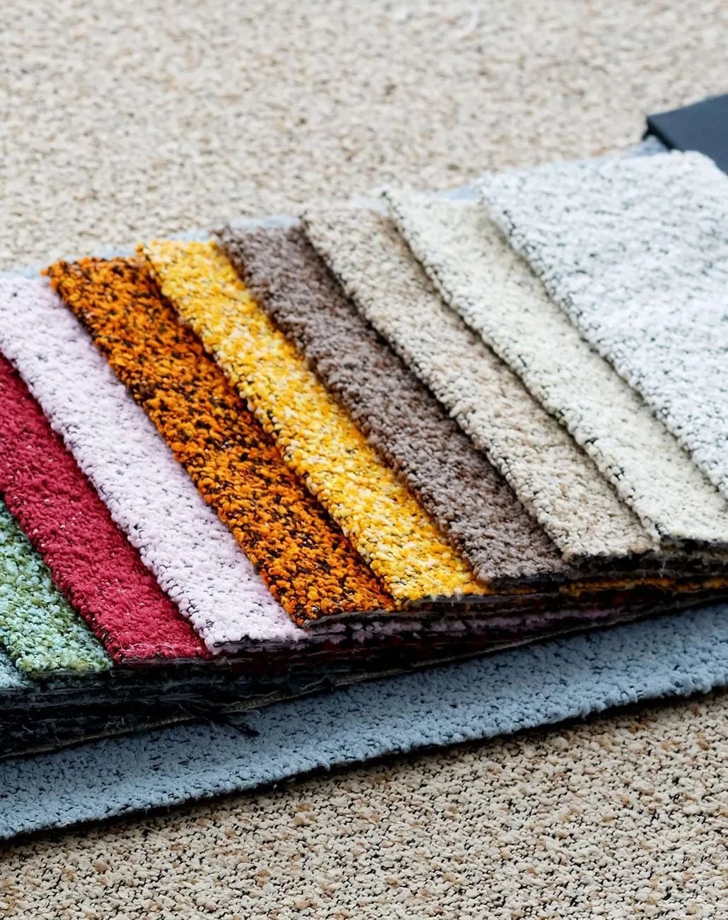 Foulola News:Plain Velvet Sofa Fabric, Velvet- 02 manufacture