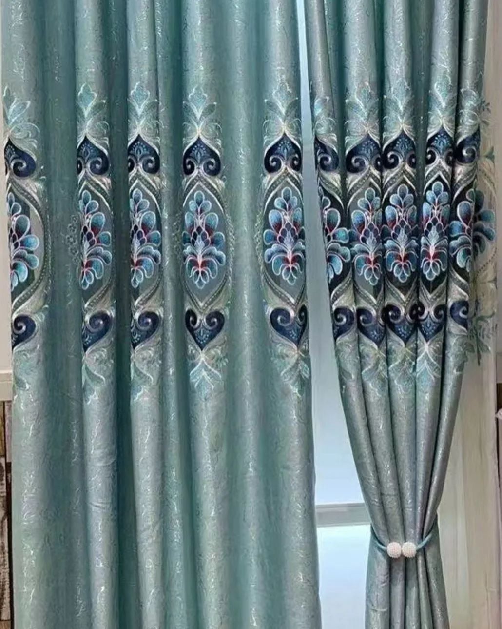 Foulola News: High Grade Embroidery Fabric&Sheer factory