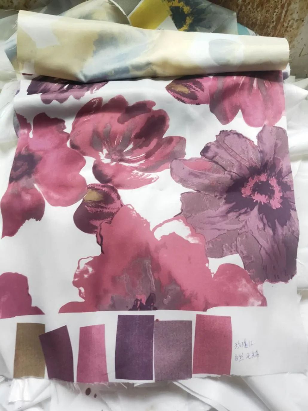 Foulola News:One Side Pure Linen,One Side Top Printed supplier