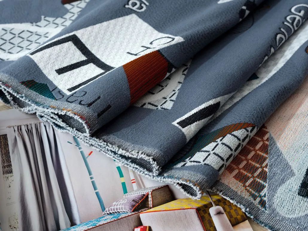 Foulola News:High Grade Jacquard Sofa Fabric - 5 details