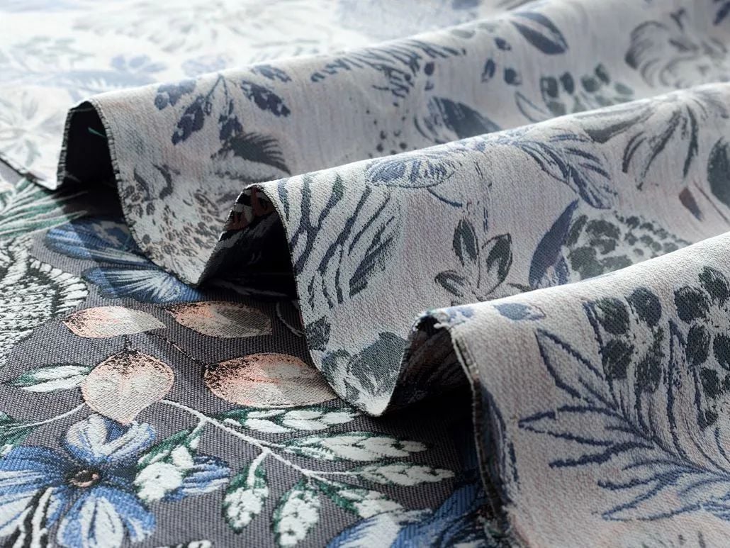 Foulola News:High Grade Jacquard Sofa Fabric - 1 details