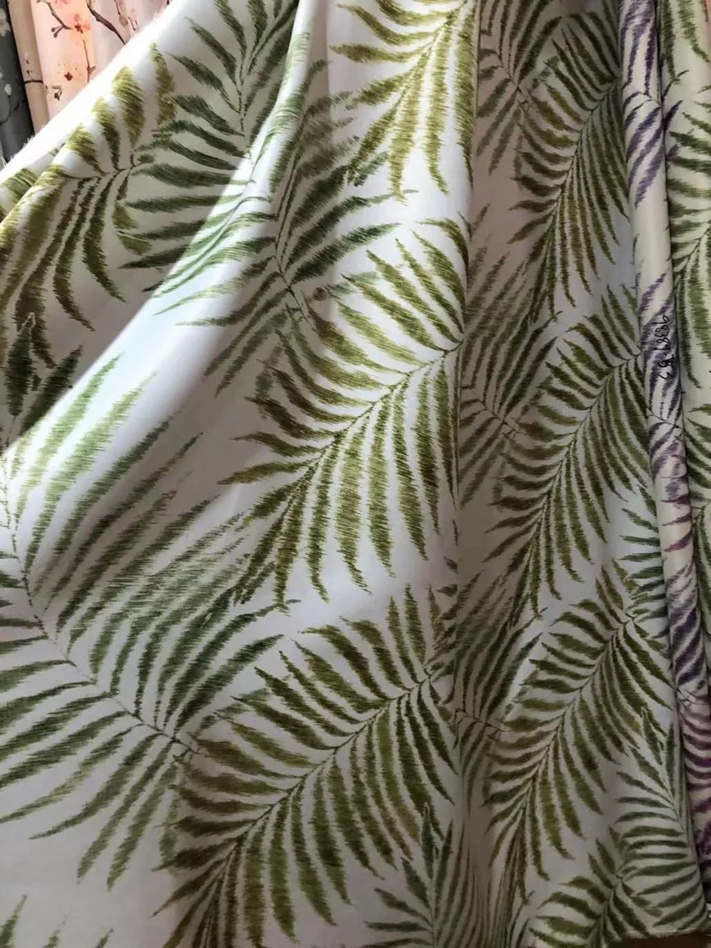 Foulola News:One Side Pure Linen,One Side Top Printed manufacture