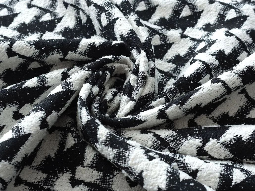 Foulola News:High Grade Jacquard Sofa Fabric - 3 factory