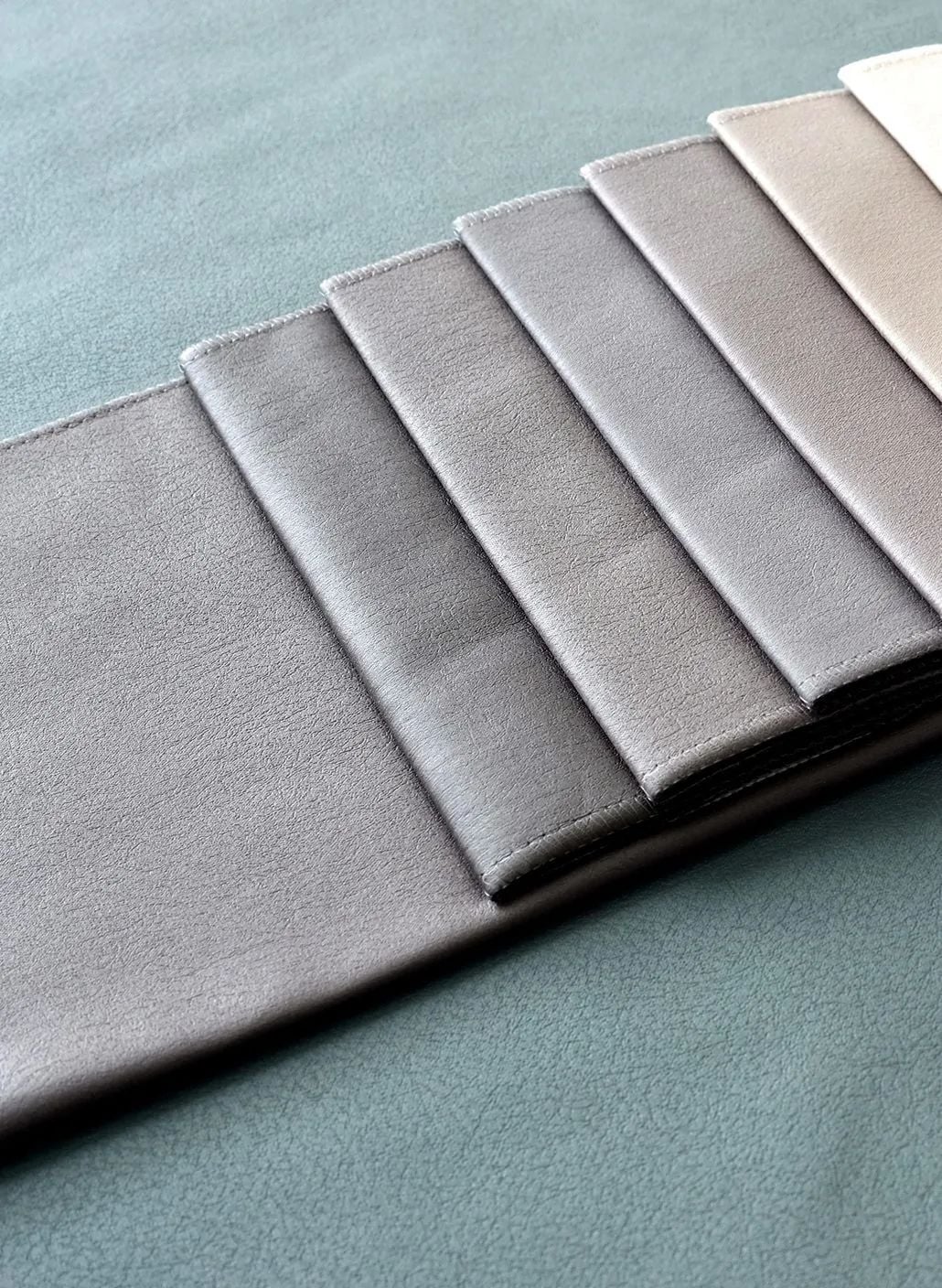 Foulola News:Science Fabric,Soft Leather Result Sofa Fabric - 4 details