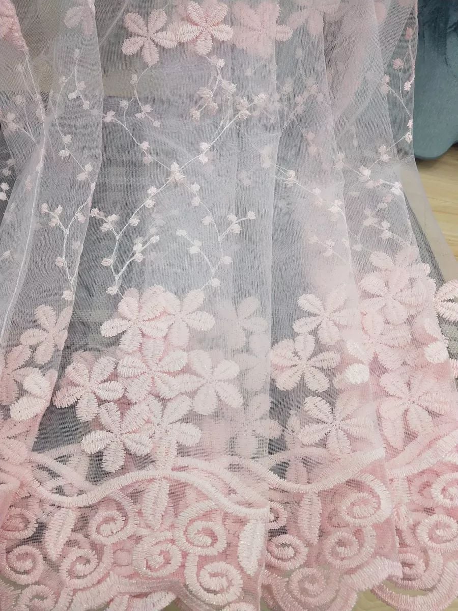Foulola News: Romatic Flower Embroidered Milk Lace Curtain manufacture