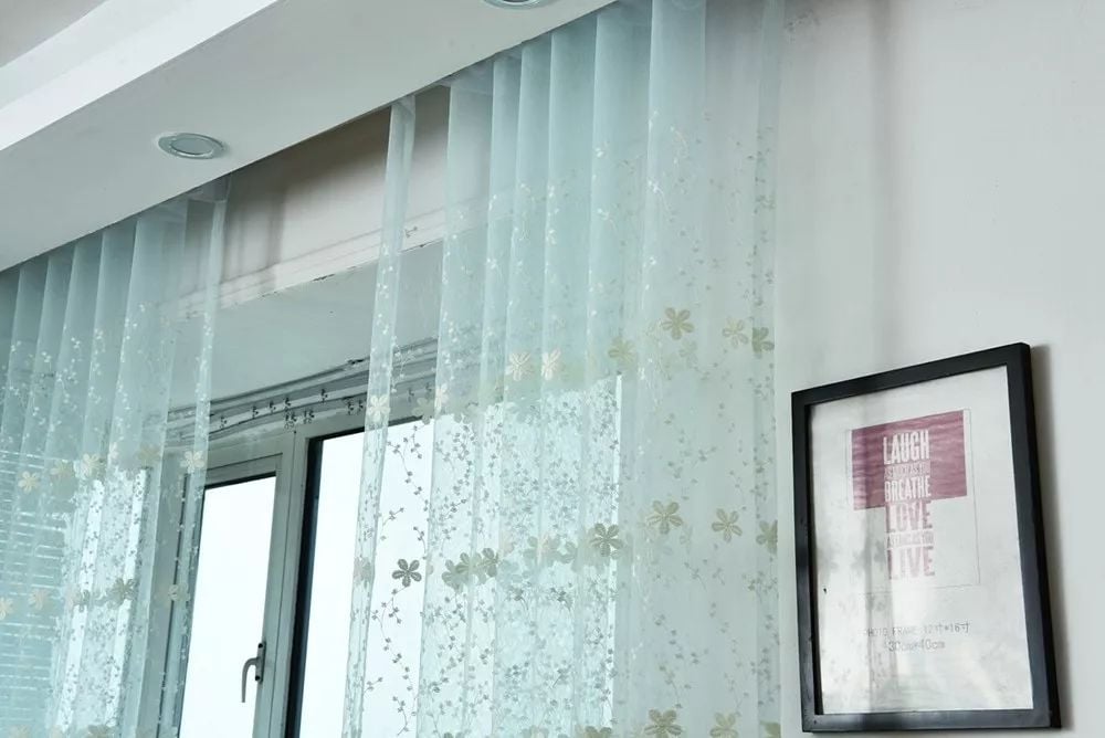 Foulola News: Romatic Flower Embroidered Milk Lace Curtain details