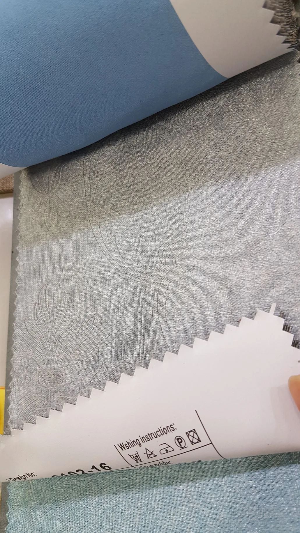 133 Foulola News: 2.8m DY/34# Series, Embossed Linen Style Blackout manufacture