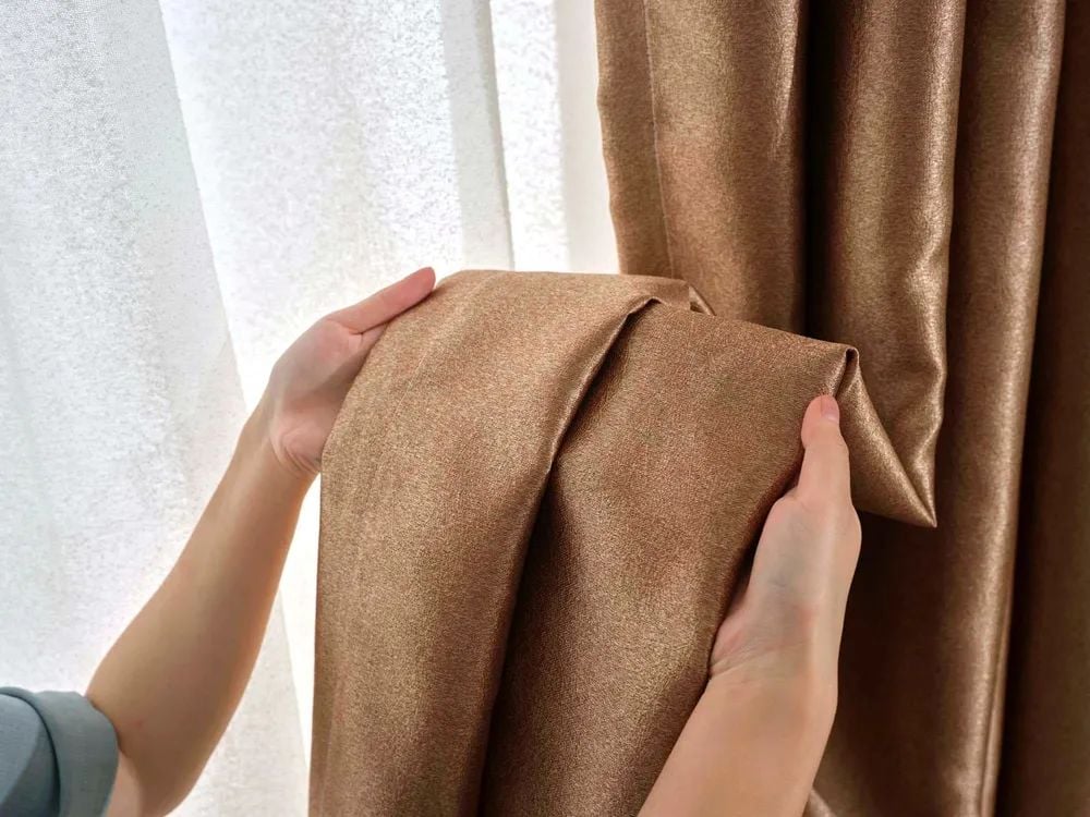 56 Foulola News: 2.8m DY/34# Series, Embossed Linen Style Blackout factory