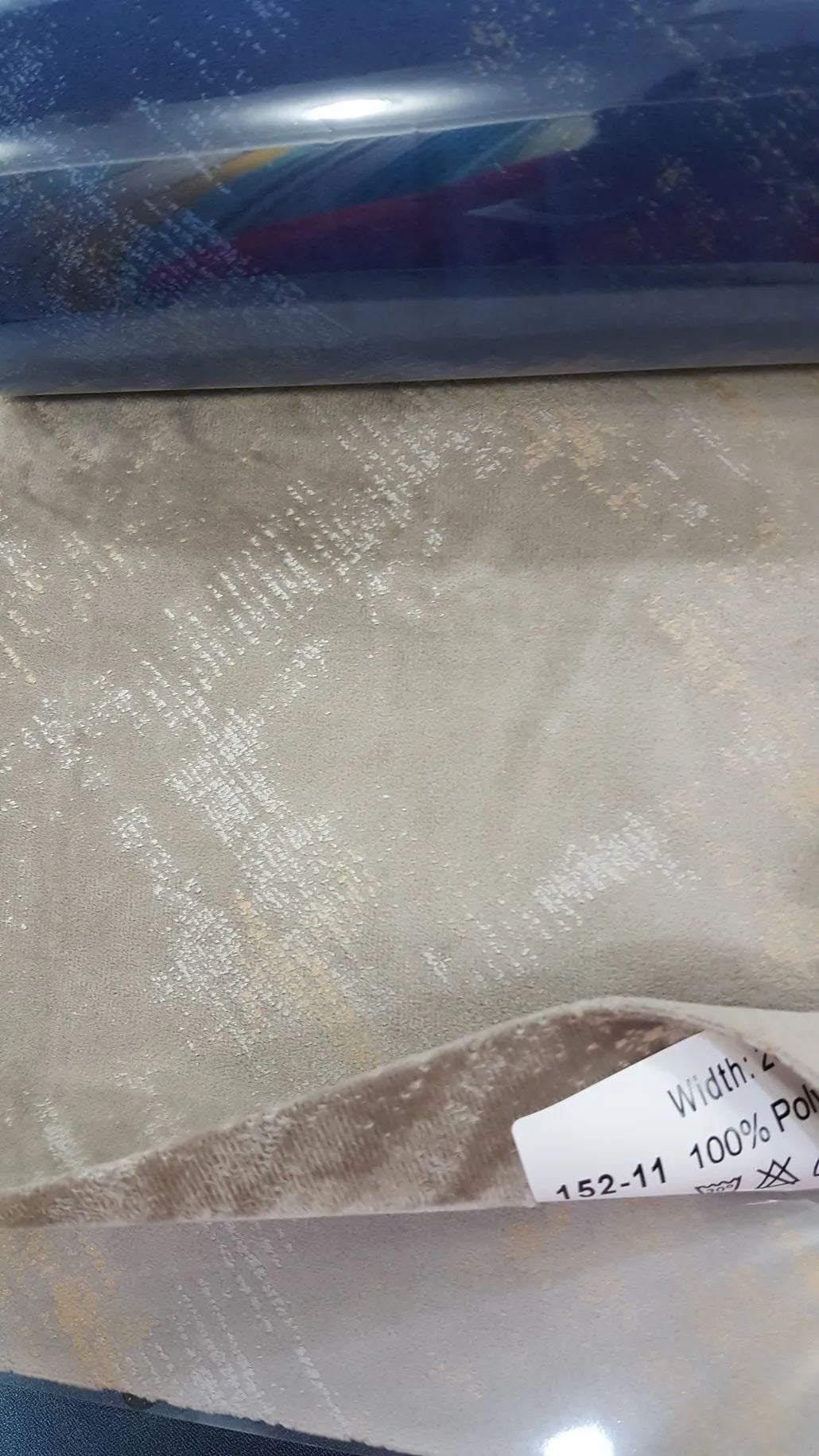 20 Foulola News:Blackout Velvet 152# Series supplier