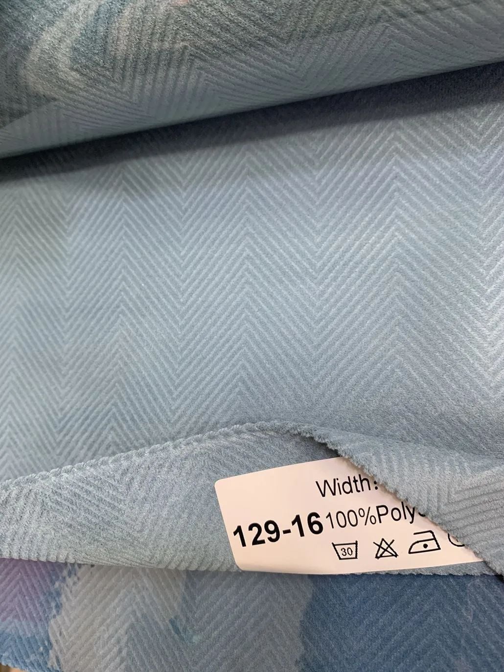39 Foulola News: 129# Velvet factory