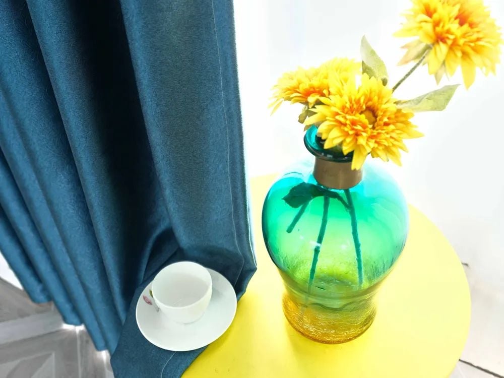 30 Foulola News: 2.8m DY/34# Series, Embossed Linen Style Blackout manufacture