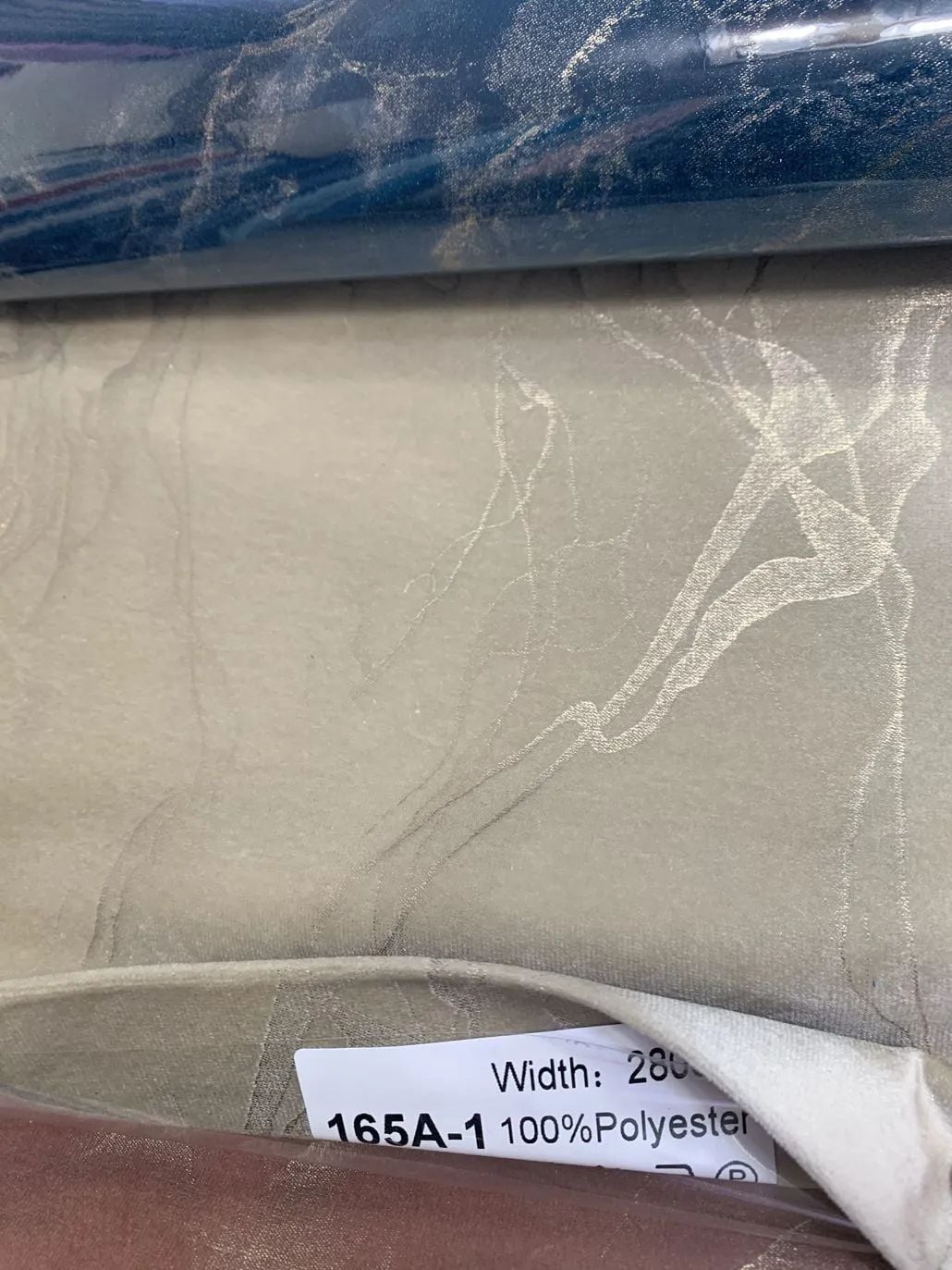 11 Foulola News: 165AB# Velvet factory